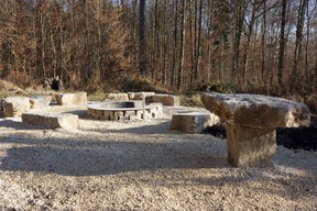 Scheuermann-Naturstein-Showroom-Sitzquadeer-03